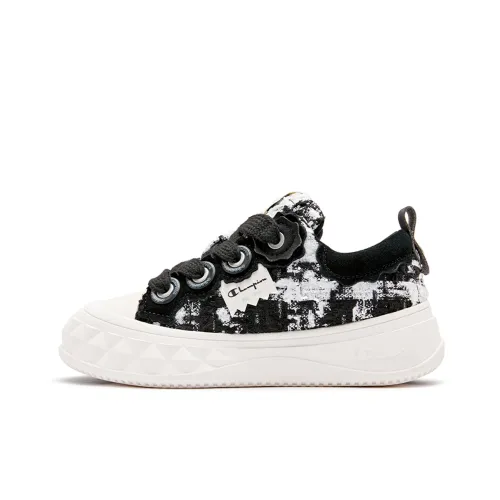 Champion Скейтборд Кроссовки Низкие Черные Женские