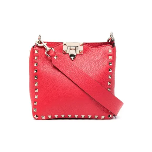 Valentino Rockstud Сумки через плечо Женские