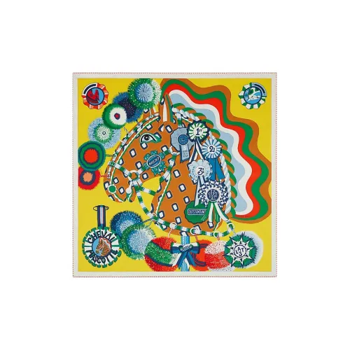 HERMES Шелковые шарфы Женские Желтые