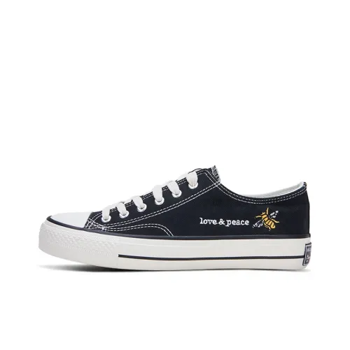 KARLIE KELLER Low-Top Canvas Shoes Black White Men's