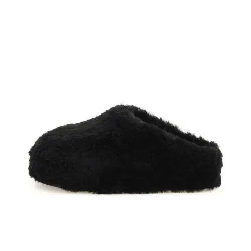 AMINA MUADDI Домашние тапочки Женские Черные