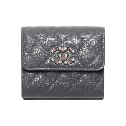 CHANEL Коровья крупнозернистая текстура с откидным крылом держатель для карт кошелек маленький женский серый