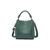 Сосновый зеленый