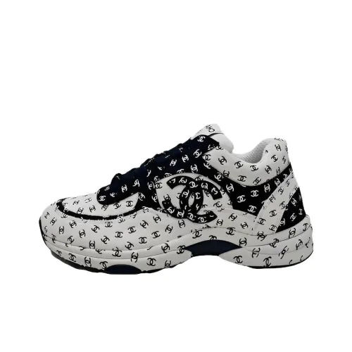 CHANEL Низкий топ Повседневная обувь Женская Белая