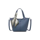 Дымчато-синий