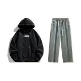 Комплект одежды (Черный свитшот + винтажные синие джинсы с эффектом вымытого)