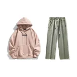 Комплект одежды (Розовый свитшот + грязно-желтые джинсы с эффектом вымытого)