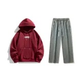 Комплект одежды (Бордовая толстовка + Винтажные синие джинсы с эффектом вымытого цвета)