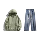 Комплект одежды (Мох зеленый свитшот + темно-синие промытые джинсы)