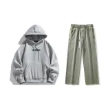 Комплект одежды (Свитшот серого цвета Фотиния + Джинсы грязно-желтого цвета с эффектом вымытого)