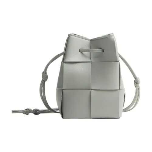 Bottega Veneta Cassette Lambskin Bucket Bag Crossbody Bag Mini Women's Agate Gray