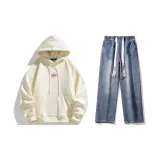 Комплект одежды (Абрикосовый свитшот + Темно-синие джинсы с эффектом вымытого)