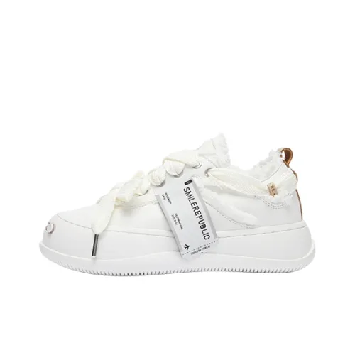 SMILEREPUBLIC Laugh series Canvas Shoes Low Top White Unisex