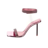 Светло-розовый