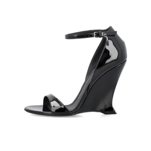 FERRAGAMO One Ремень Сандалии 10,5 см Женские Черные