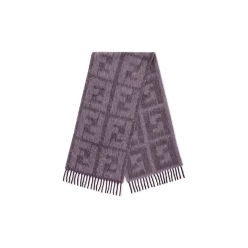FENDI Вязаные шарфы Женские