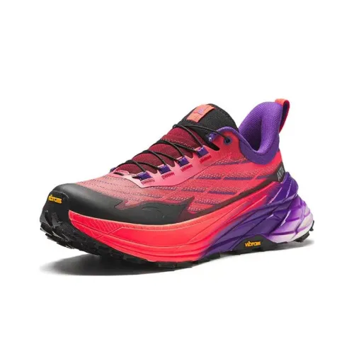 ANTA Running Collection Беговые кроссовки Низкий верх Неон Яркий Темно-красный/Черный/Era Фиолетовый Мужской
