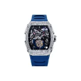 Плавный серебряный корпус, синяя лента.