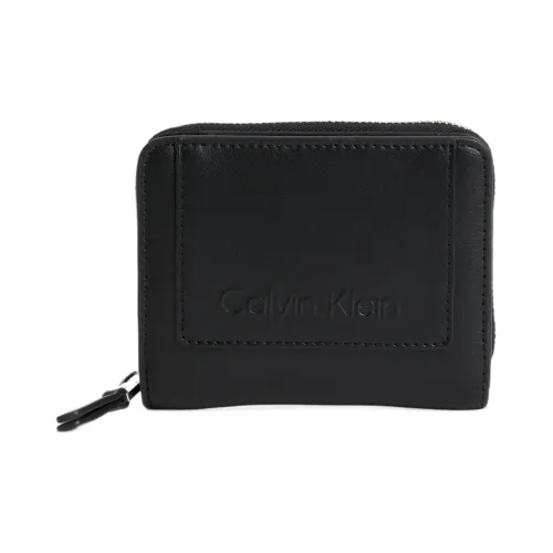 Calvin Klein Кошельки Женские