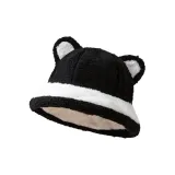 Черный с белой окантовкой