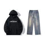 Set (Black Top + Nostalgic Blue Jeans)  
Комплект (Черный топ + Ностальгические синие джинсы)