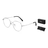 Серебристый