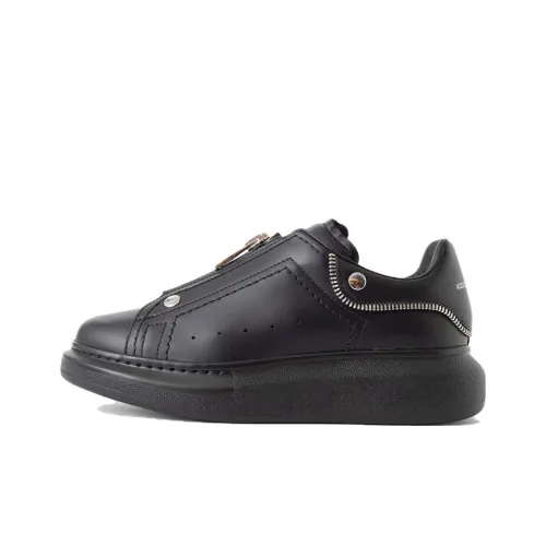 Alexander McQueen Низкий топ Повседневная обувь Женская Черная