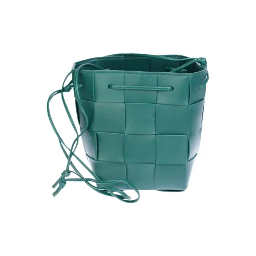 Bottega Veneta Cassette Sheepskin Корова Кожа Ведрообразная Сумка Сумка через плечо Маленькая Женская Зеленая