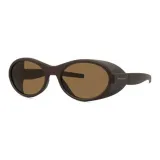 Коричневый