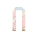 Светло-розовый