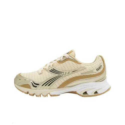 DIADORA Беговые кроссовки Низкие Бежево-коричневые Мужские