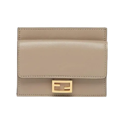 FENDI Baguette Кожа Кошелек Держатель для карт Женский цвет Голубино-серый