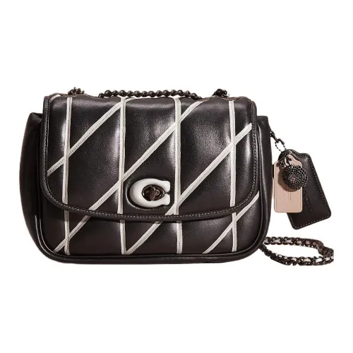 COACH Pillow Madison Напп Кожа Сумка-подушка Сумка через плечо Средняя Женская Черная