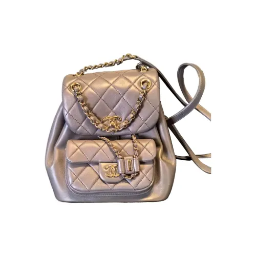 CHANEL Duma Sheepskin Backpack Women's Silver CHANEL Duma Овчина Рюкзак Женские Серебристый