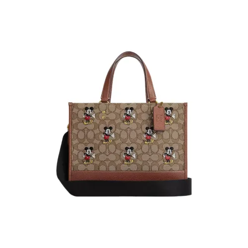 COACH Dempsey Клатчи Женские