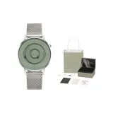 Темно-зеленый циферблат, белый корпус