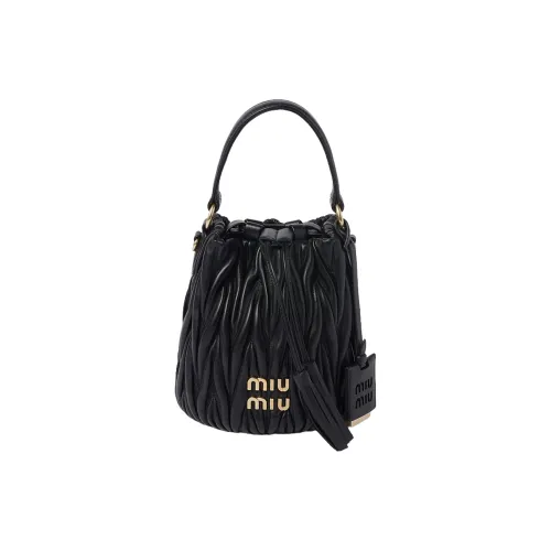 MIU MIU Напп-Кожа Ведрообразная Сумка Сумка через плечо Сумка через плечо Женская Черная