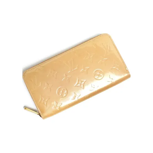 LOUIS VUITTON Zippy Лакированная кожа Кошелек Женские Бежевый