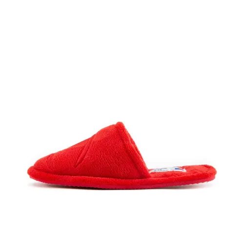 Champion Sleepover Тапочки Домашние тапочки Женские Красный