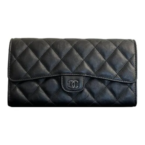 CHANEL Женские кошельки