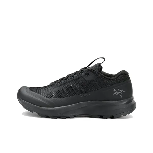 Arcteryx Aerios Повседневный Низкий Топ Черный Женский