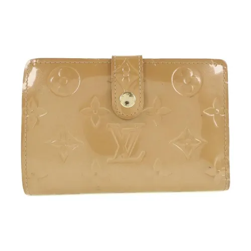 LOUIS VUITTON Лакированная кожа Кошелек Женские Бежевый