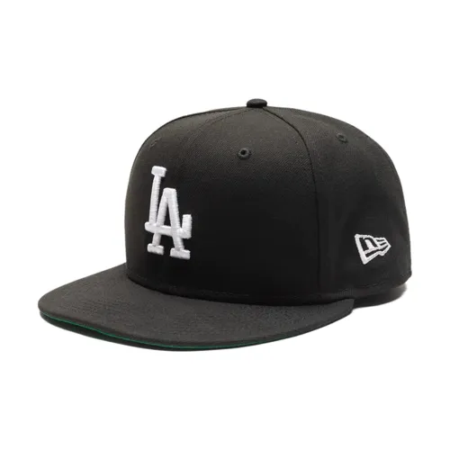 UNDEFEATED Кепки Унисекс Черный