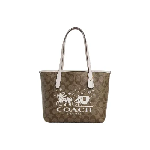 COACH Городские Клатчи Женские