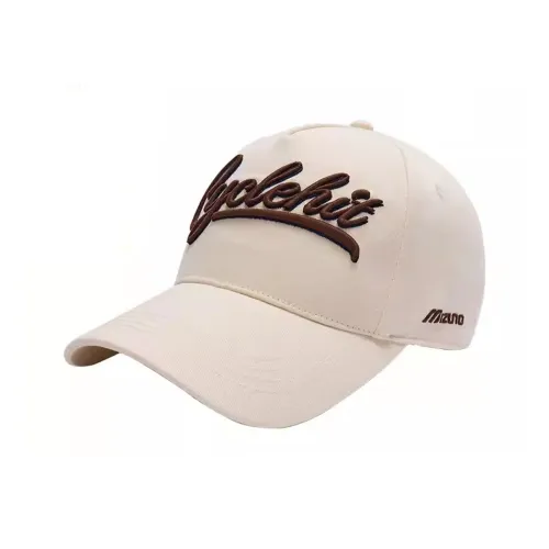 Кепки Mizuno унисекс кокосово-молочный белый