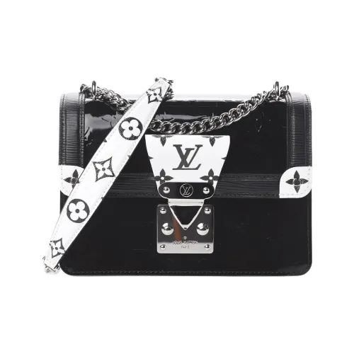 LOUIS VUITTON Сумки через плечо Женские