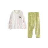 Абрикосовый