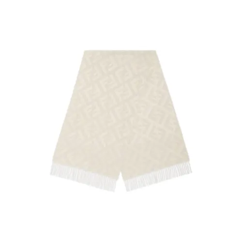 FENDI Вязаные шарфы Женские