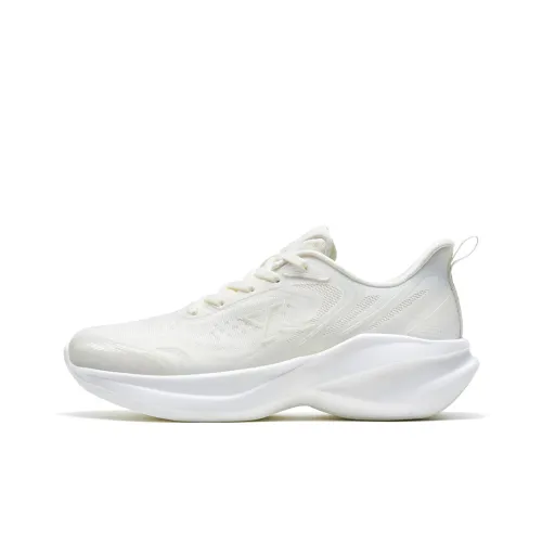XTEP Lingbi Slip-resistant Abrasion-resistant Breathable Low-top Casual Running Shoes Women's Pearl White XTEP Lingbi Противоскользящий Устойчивый к износу Дышащий Низкий Топ Повседневные Беговые Кроссовки Женские Жемчужно-белый