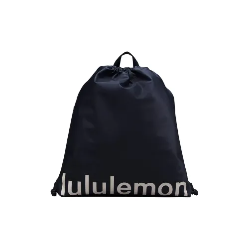 lululemon Переработанный полиэстер Спортивный зал Сумка Маленькая Унисекс Pure Морской синий и Белый Опал